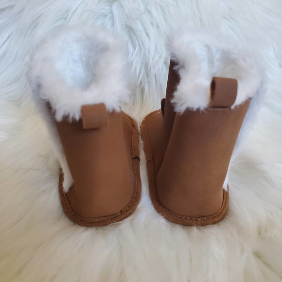 Carters Boot & Myggpp Mary Jane Crib Shoe Baby Shoes 6-9 Months - Picture 4 of 13